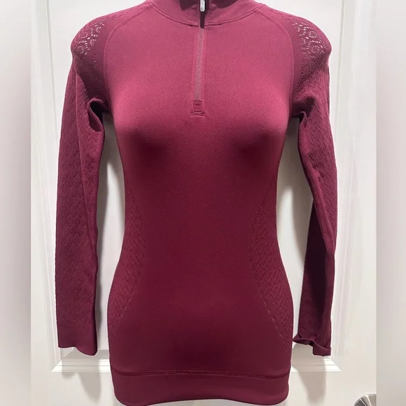 🍋 Lululemon Reveal Mindful Motion Mesh 1/2 Zip Yoga Long sleeve Top Deep Ruby - Picture 4 of 14